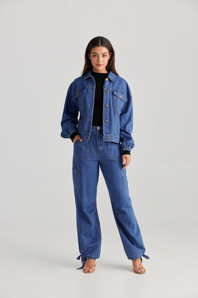 Daisy Says Moment Jacket - Mid Denim