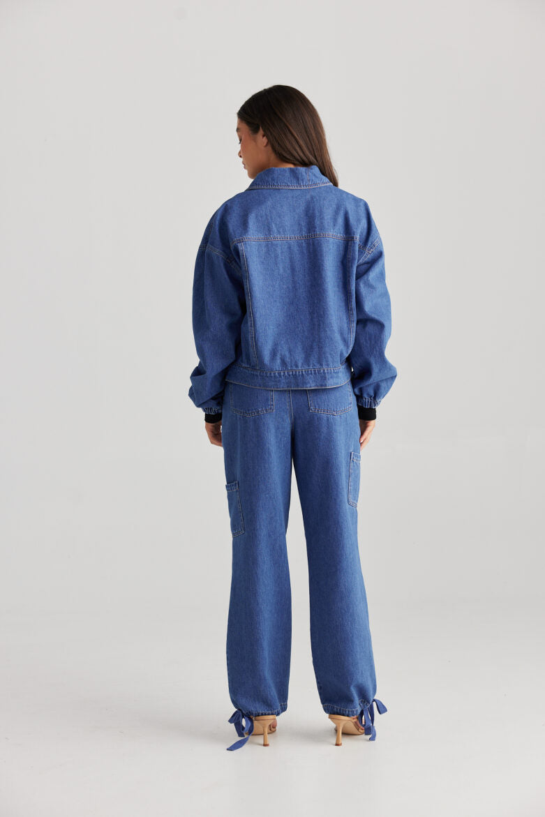 Daisy Says Moment Jacket - Mid Denim