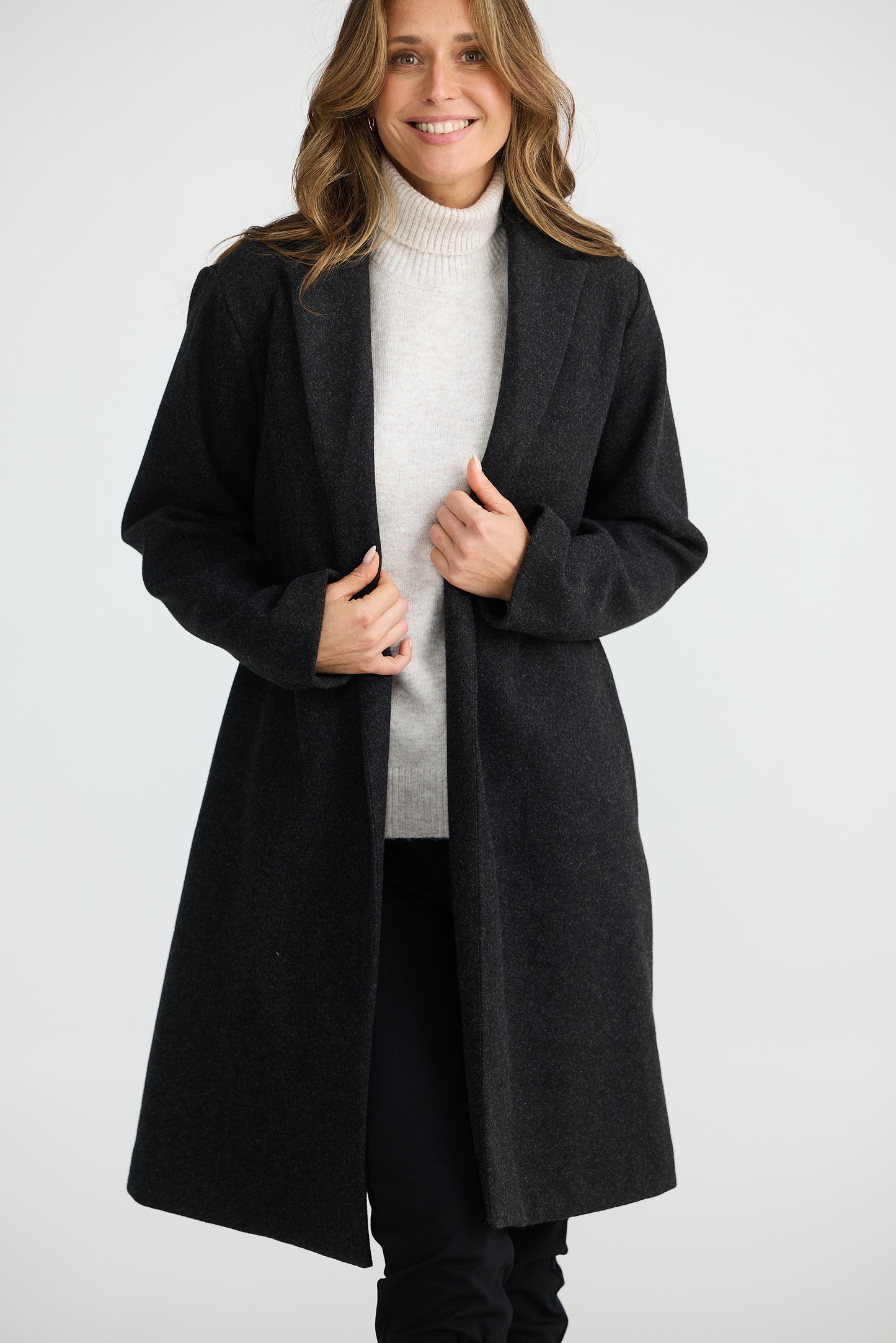 Brave & True Bella Coat Black Marle