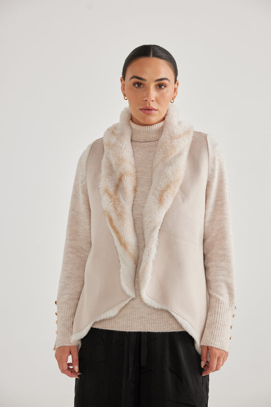 Brave and True Dover Vest- Vanilla