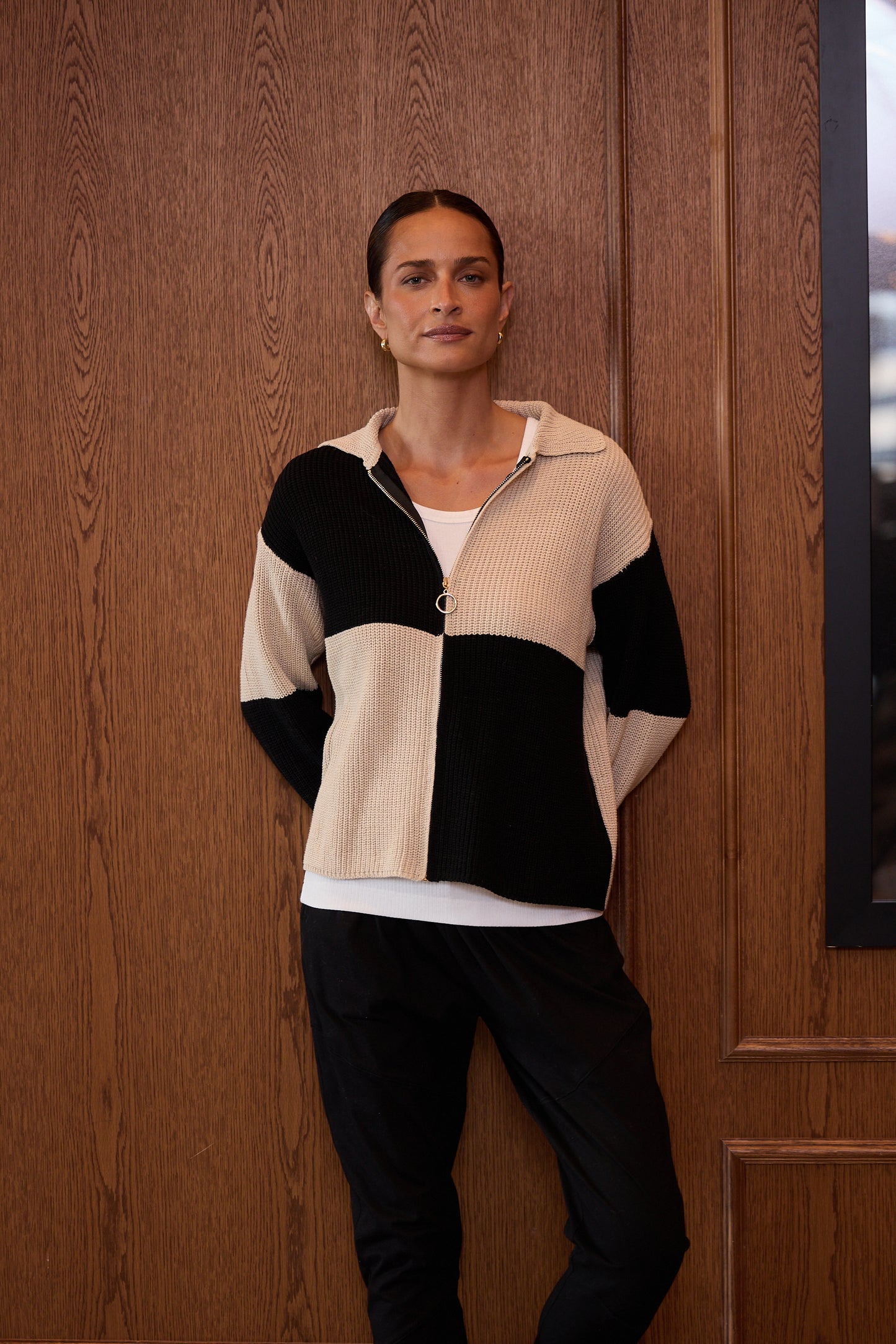 Homelove Checkmate Cardi Black W Natural