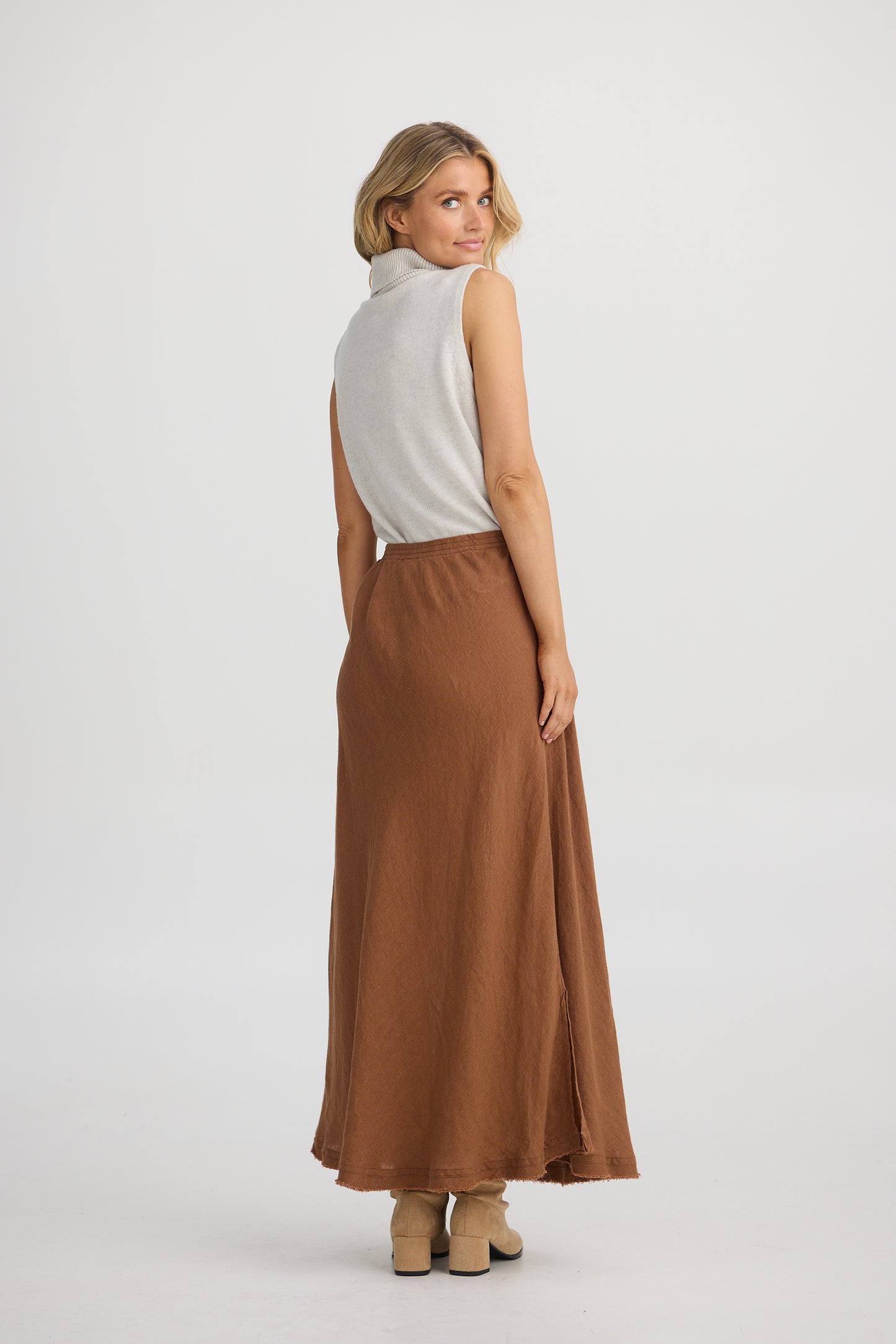 The Shanty Sicily Skirt - Cocoa Linen