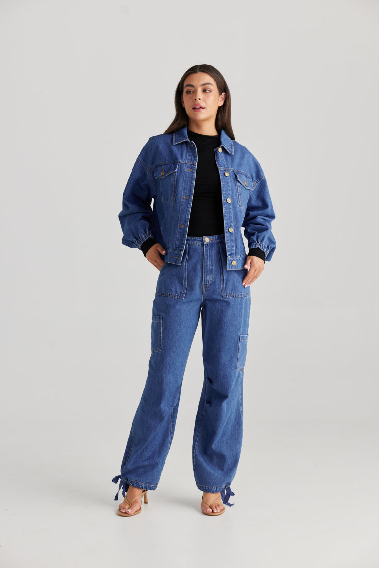 Daisy Says Moment Jacket - Mid Denim