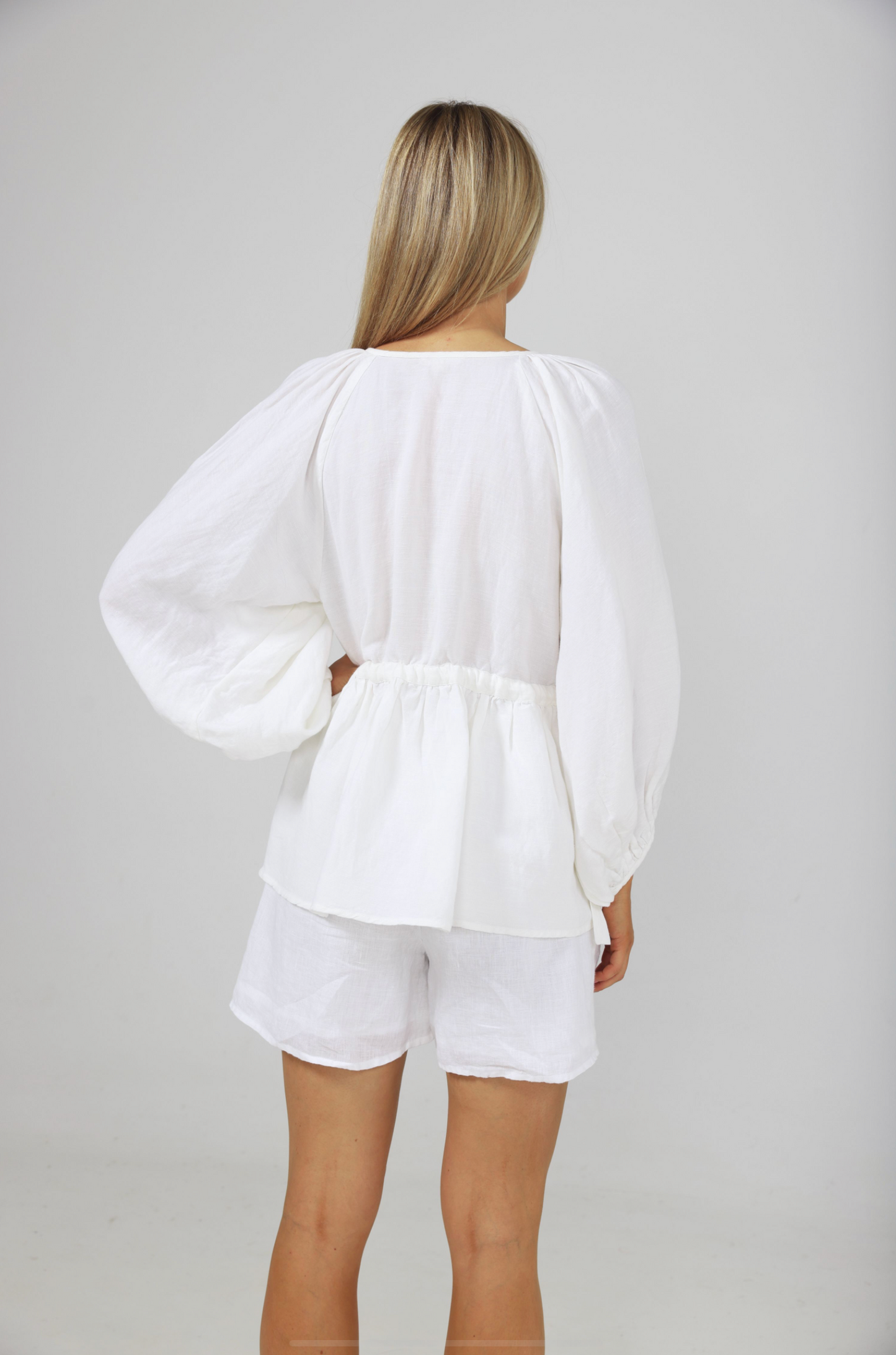 Shanty wing on a Prayer Top - White